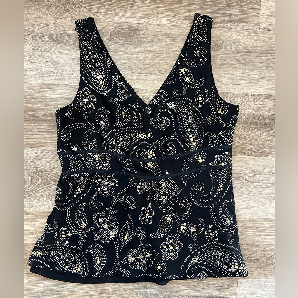Ann Taylor Black Lined Paisley Sleeveless Top